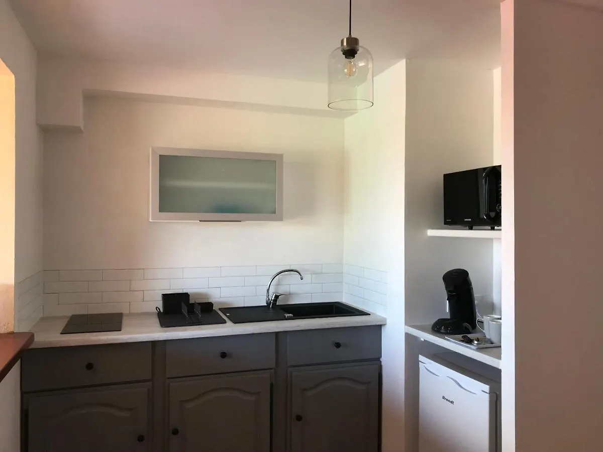 Homestay La Villa Flau Studio Fregate Sainte-Luce