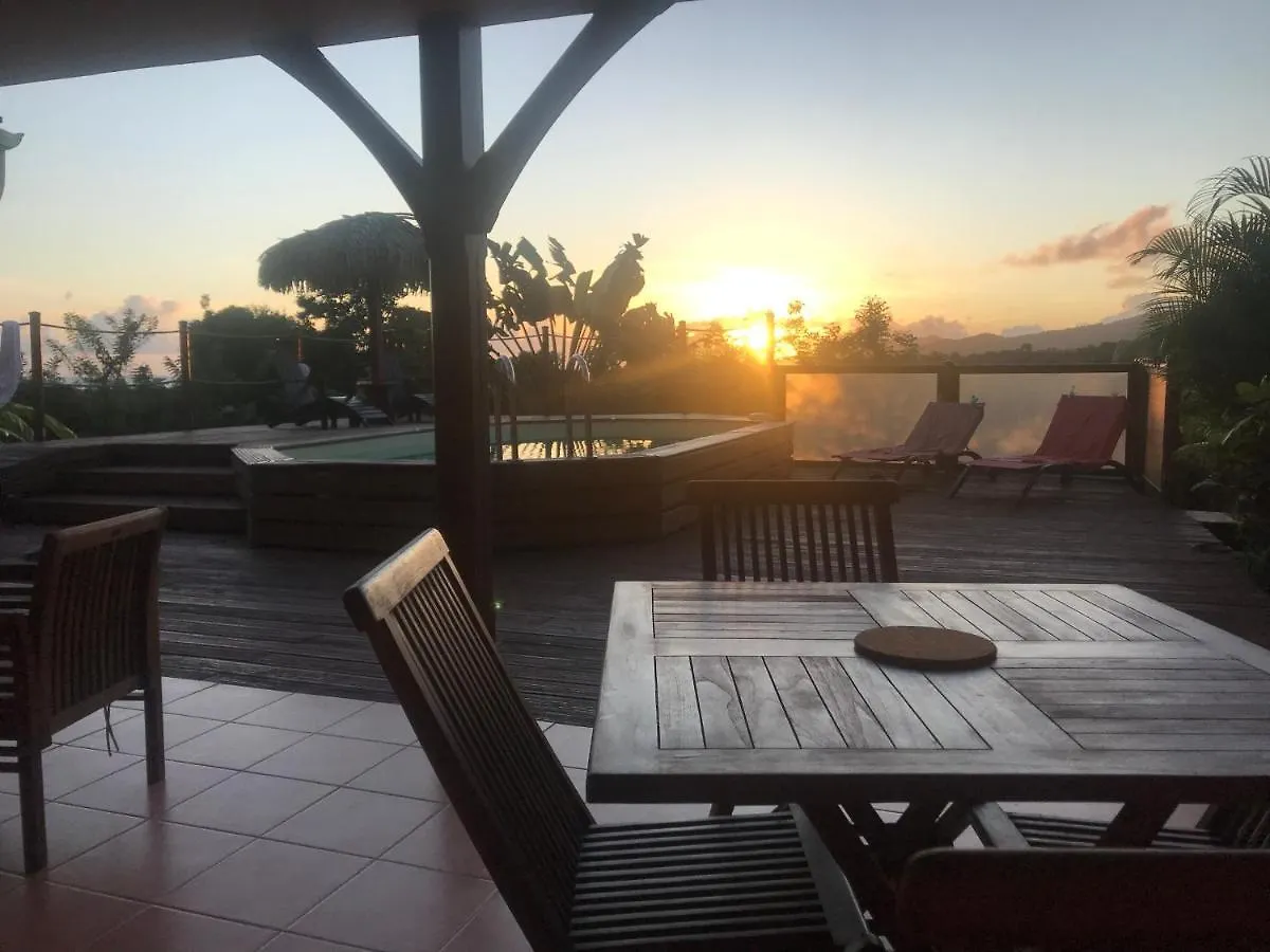 La Villa Flau Studio Fregate Sainte-Luce Homestay